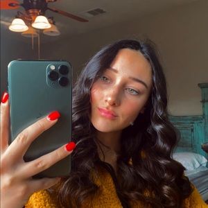 Meet your Posher, Bailey